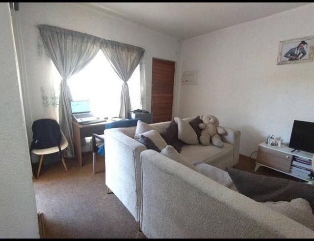 1 BEDROOM APARTMENT FOR SALE IN WESTDENE